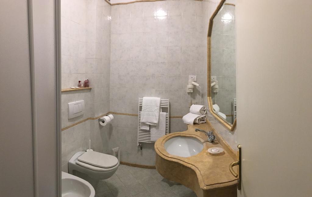 Hotel Da Filie' クエルチェタ エクステリア 写真