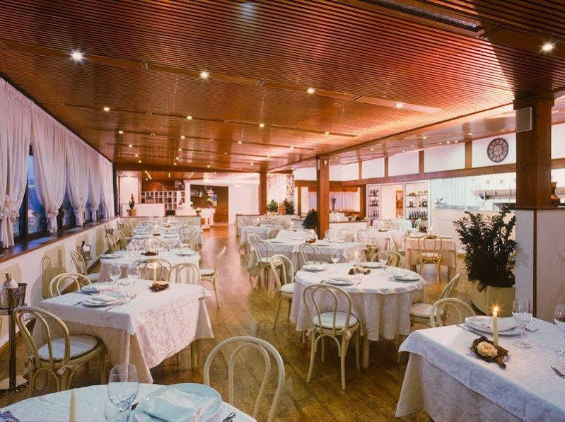 Hotel Da Filie' クエルチェタ エクステリア 写真